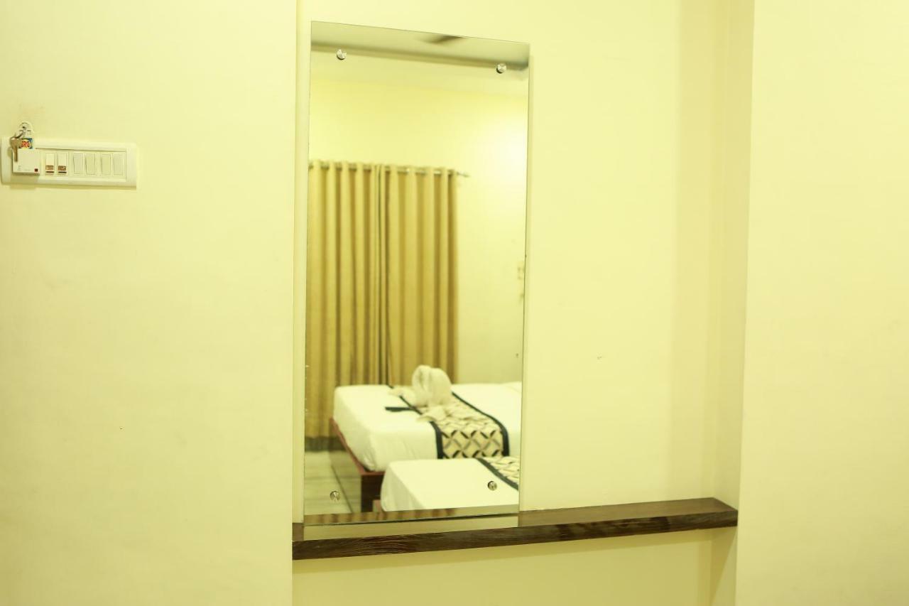 Sr Residency Hotel Chennai Ngoại thất bức ảnh